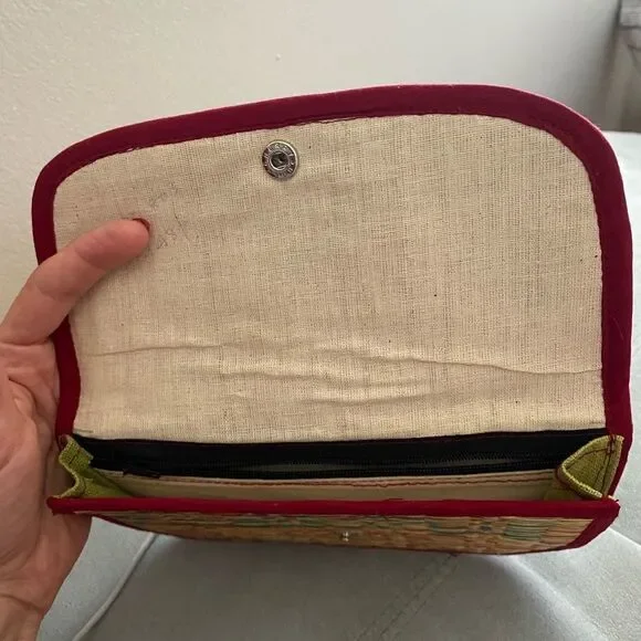 Wicker Clutch - Picture 3 of 4